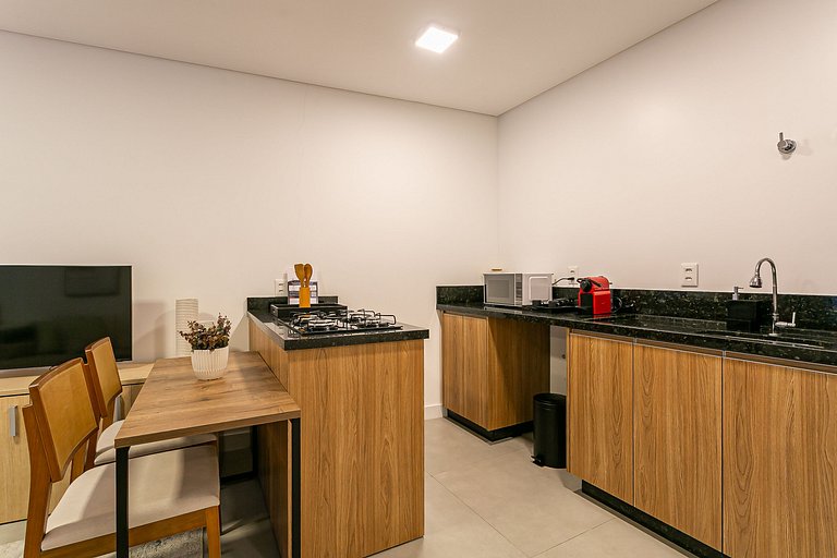 WI-FI 300MB | 200m from Beiramar Shopping #CA84