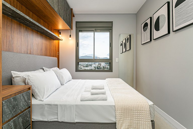 500m da UFSC | Smart TV de 50" #CARV03