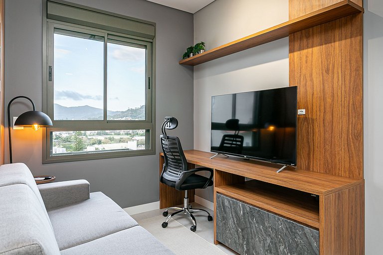 500m da UFSC | Smart TV de 50" #CARV03