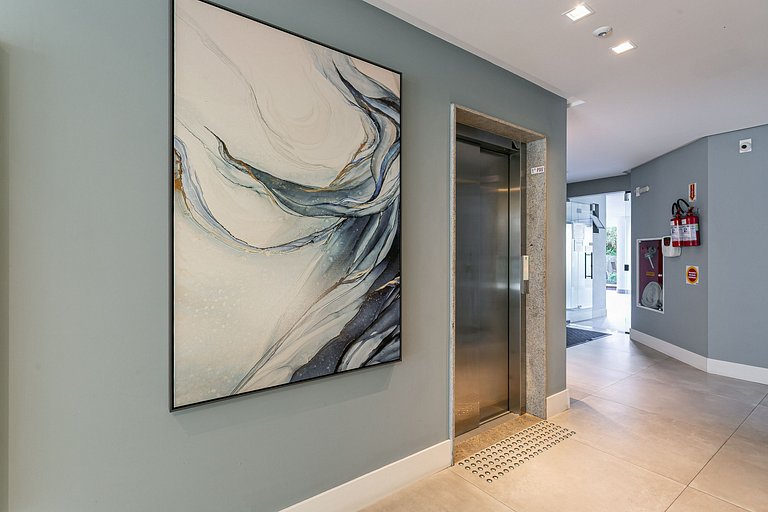 250m da Praia de Jurerê | WI-FI 300MB #JA40