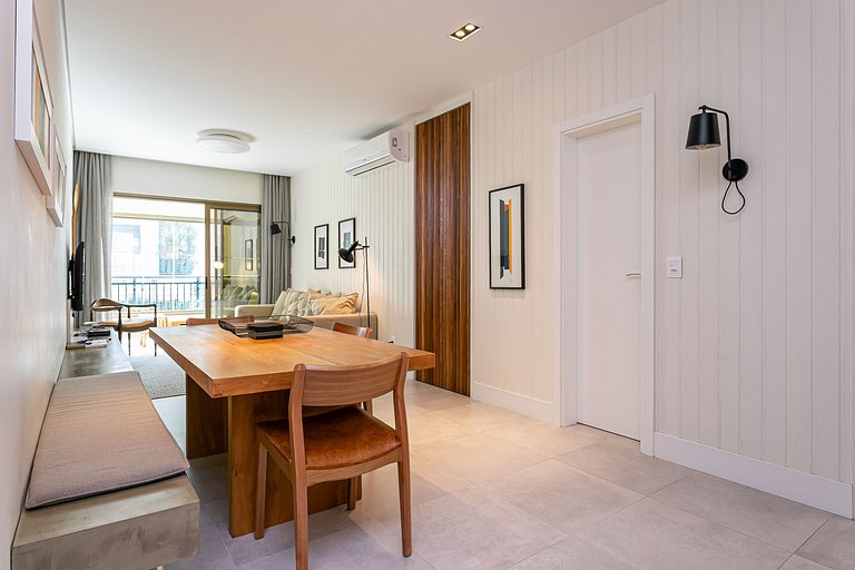 250m da Praia de Jurerê | WI-FI 300MB #JA40