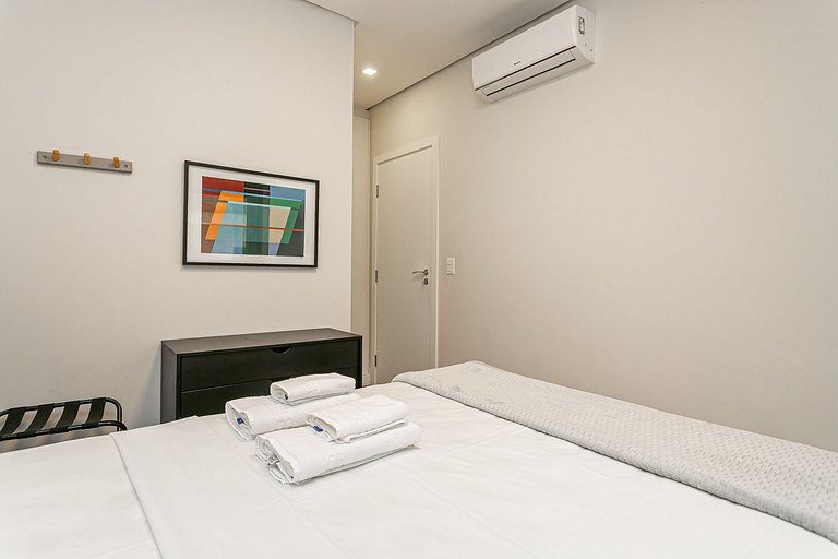 250m da Praia de Jurerê | WI-FI 300MB #JA40