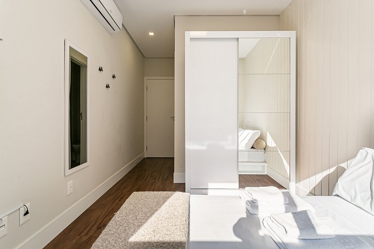 250m from Jurerê Beach | WI-FI 300mb #JA40