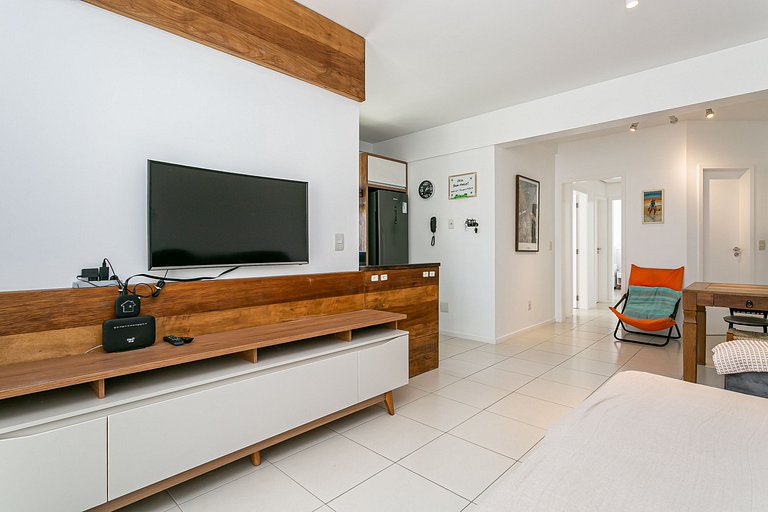 Penthouse with Partial Sea View #TRINA01