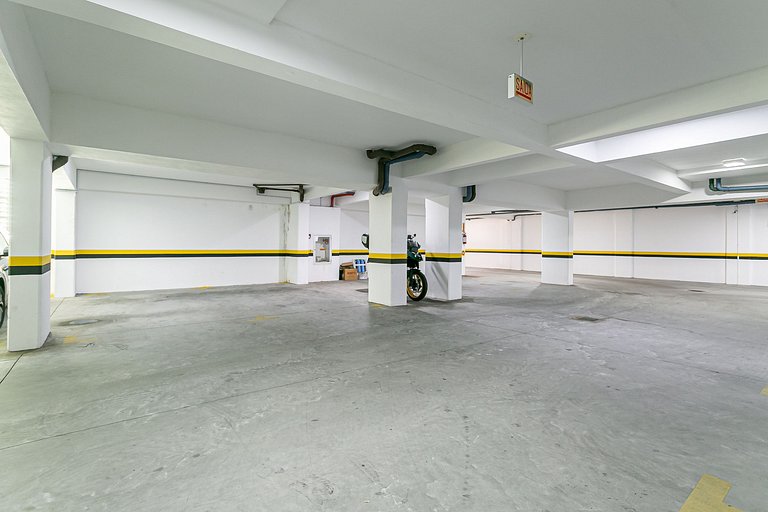 Penthouse with Partial Sea View #TRINA01