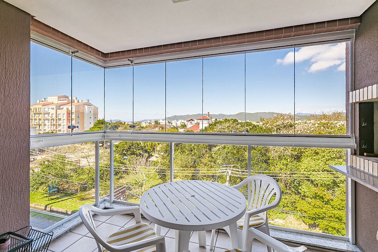 400m da Praia de Jurerê | Smart TV 50" #JA39