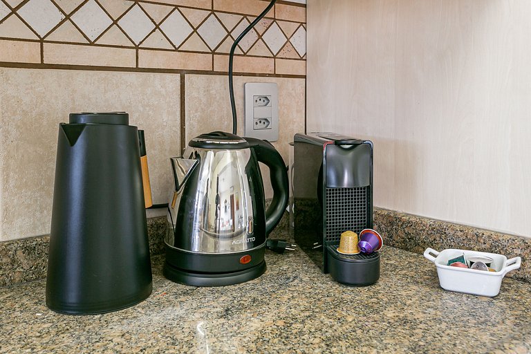 400m da Praia de Jurerê | Smart TV 50" #JA39