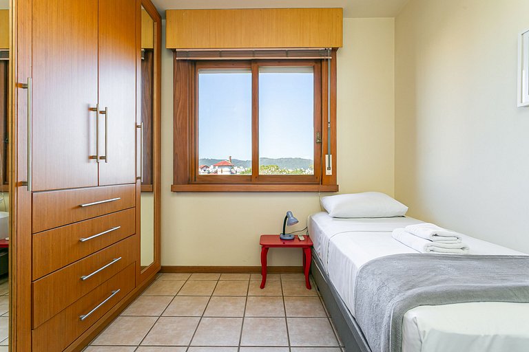 400m da Praia de Jurerê | Smart TV 50" #JA39