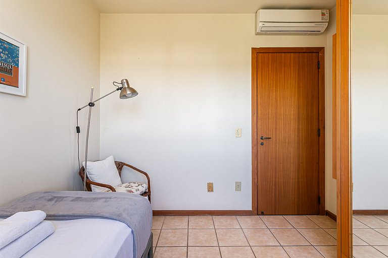 400m da Praia de Jurerê | Smart TV 50" #JA39