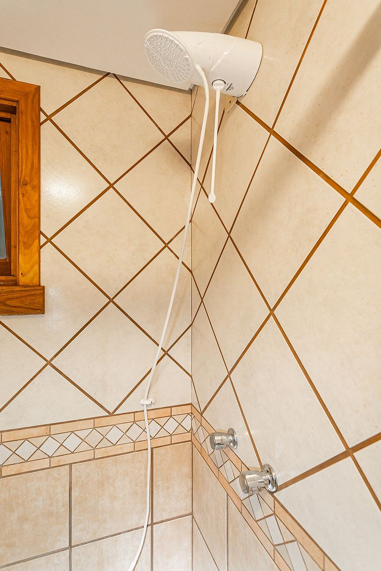 400m da Praia de Jurerê | Smart TV 50" #JA39