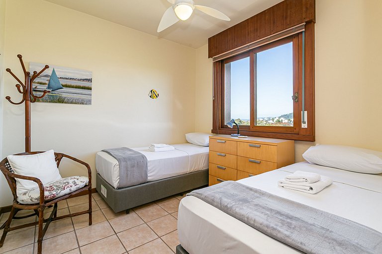 400m da Praia de Jurerê | Smart TV 50" #JA39