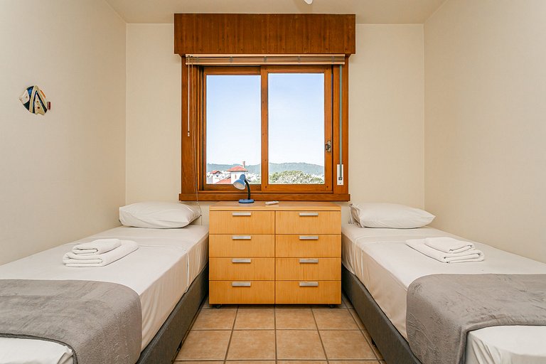 400m da Praia de Jurerê | Smart TV 50" #JA39