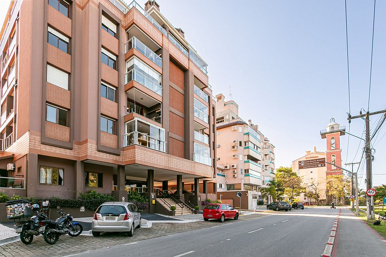 400m da Praia de Jurerê | Smart TV 50" #JA39