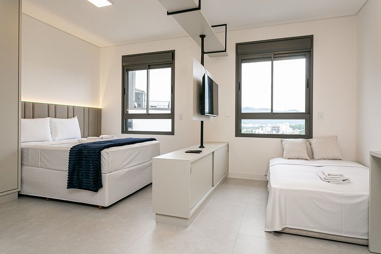 Modern Studio 500m from UFSC | 42" TV #CARV05