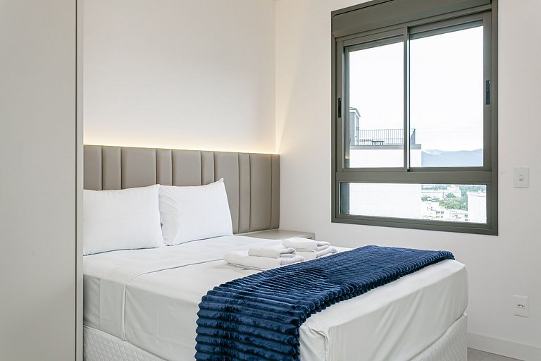 Modern Studio 500m from UFSC | 42" TV #CARV05