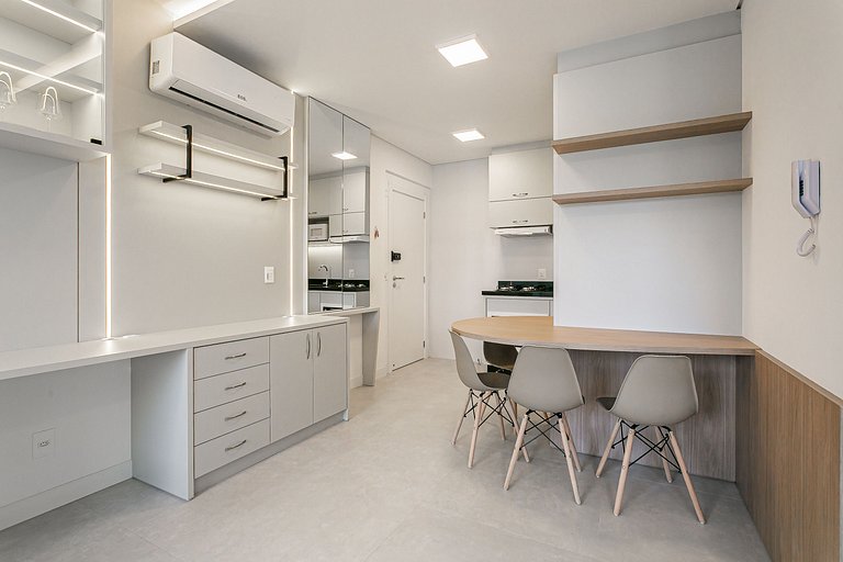 Studio moderno 500m UFSC | TV 42" #CARV05