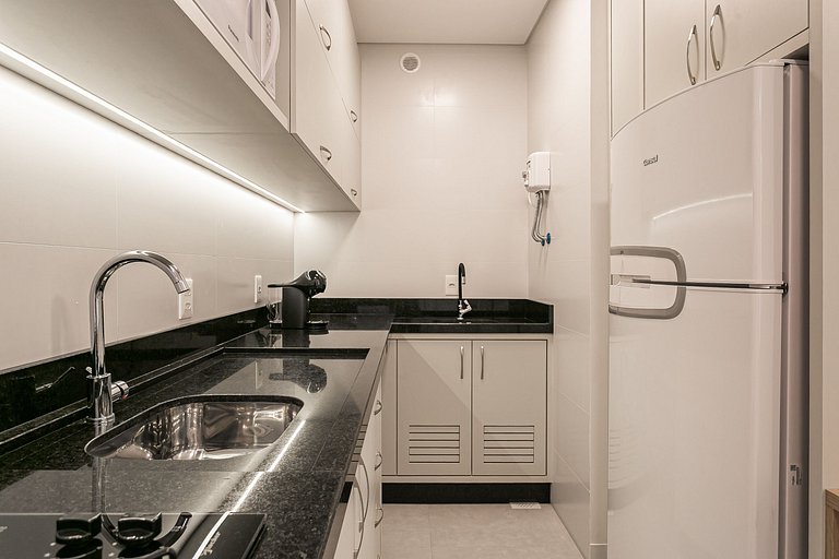 Modern Studio 500m from UFSC | 42" TV #CARV05