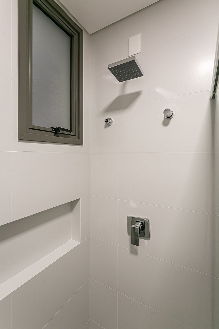 Modern Studio 500m from UFSC | 42" TV #CARV05