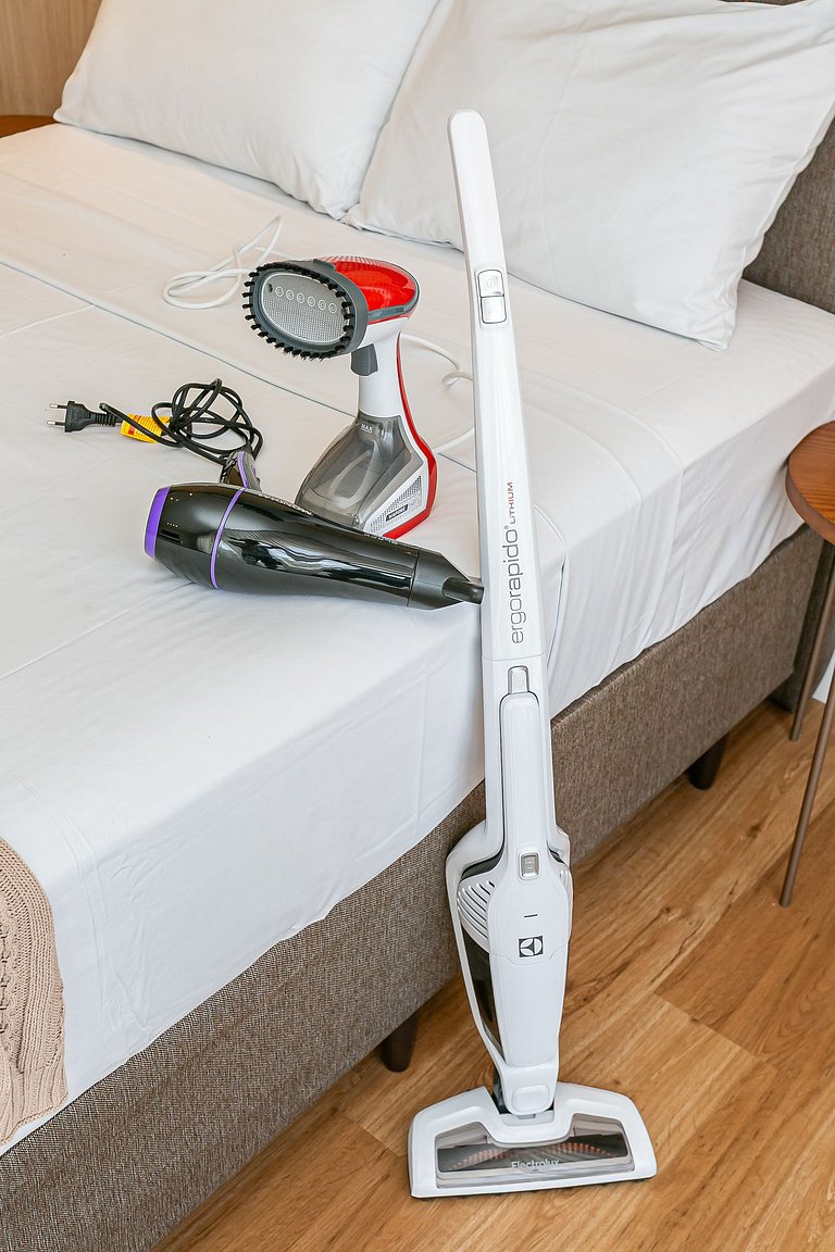 Modern Studio | 600MB | Pool & Gym #SG01