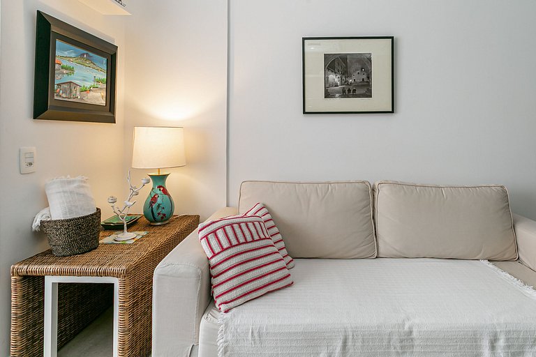 500m from Jurerê Beach | 300MB WI-FI #JA41