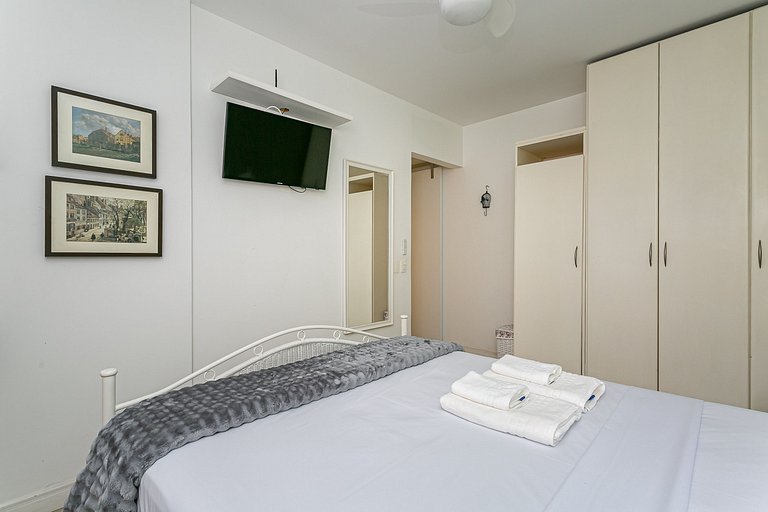 500m da praia de Jurerê | WI-FI 300MB #JA41