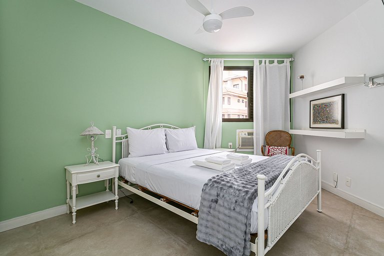 500m from Jurerê Beach | 300MB WI-FI #JA41