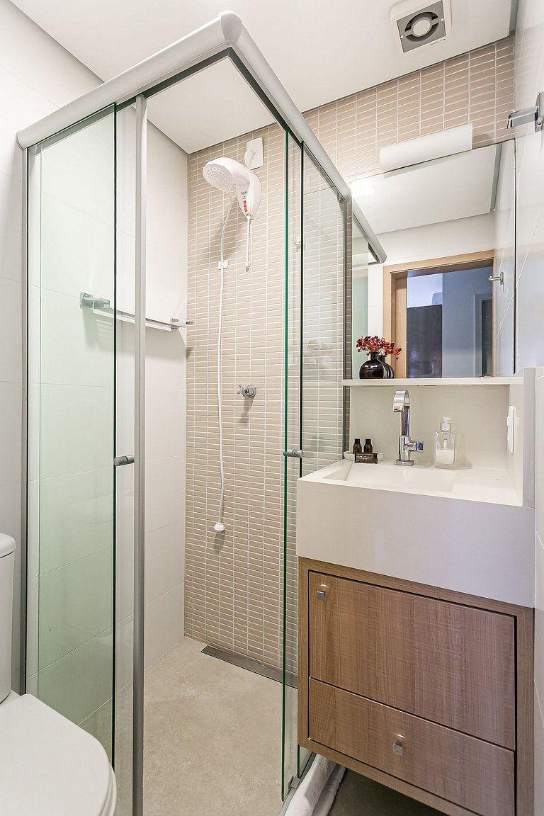 500m da praia de Jurerê | WI-FI 300MB #JA41