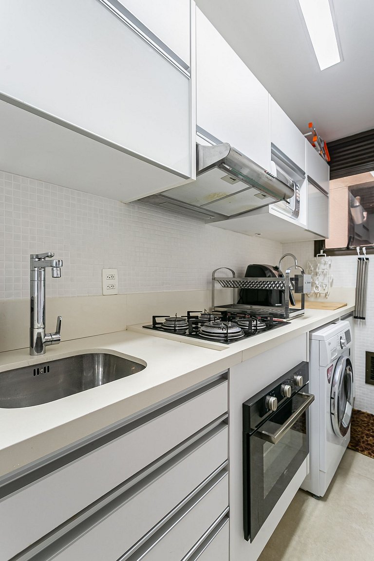 500m from Jurerê Beach | 300MB WI-FI #JA41