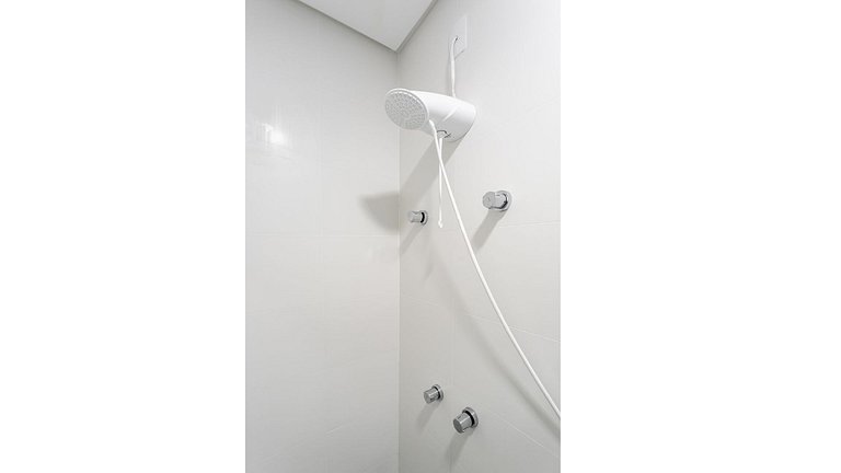 WI-FI 500MB | Piscina | Smart TV de 50" #CHA14