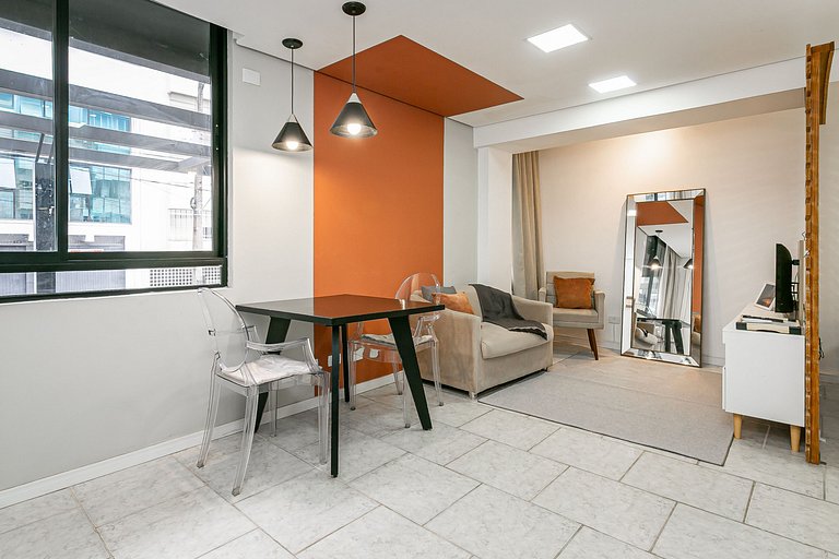 Polo Central | 300MB Wi-Fi | Smart TV #CA94