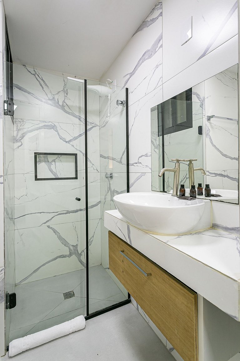 Polo Central | 300MB Wi-Fi | Smart TV #CA94