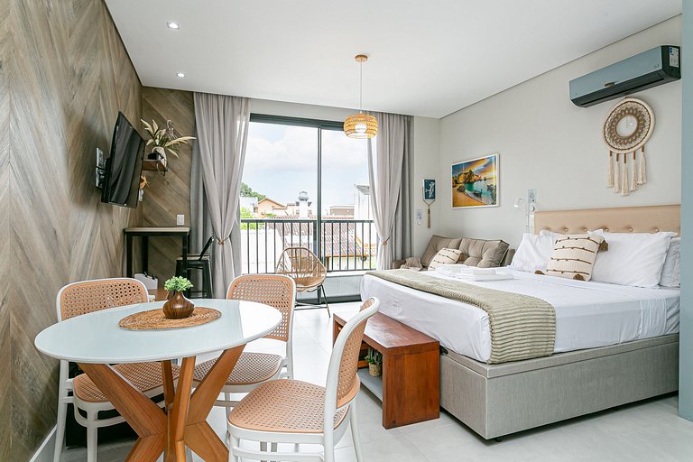 600 Mbps Wi-Fi | Ocean View Pool | #SAL03