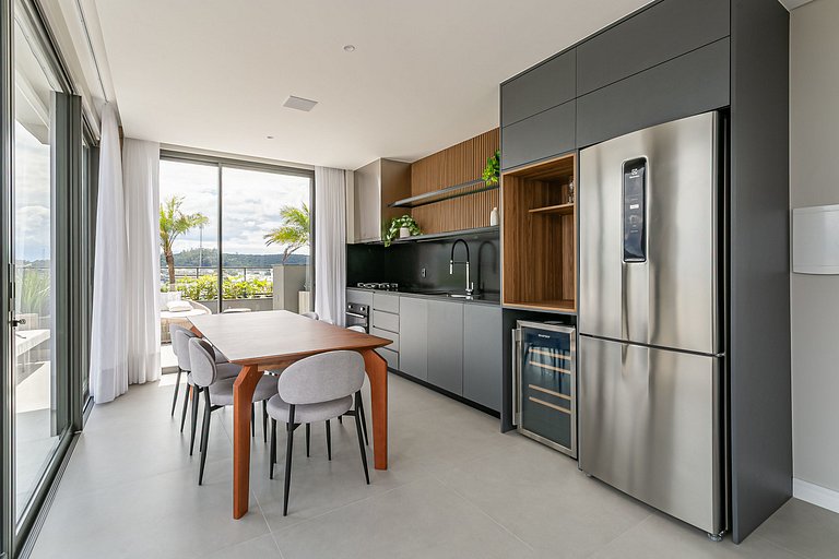 300m from Ingleses Beach | Rooftop Pool #IA36