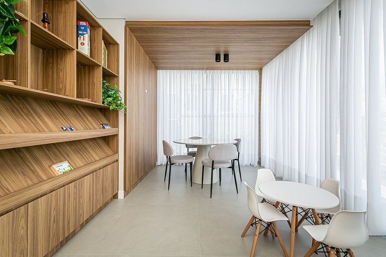 300m from Ingleses Beach | Rooftop Pool #IA36