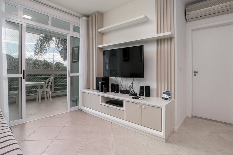 Pool in Jurerê | WI-FI 500MB #JA43