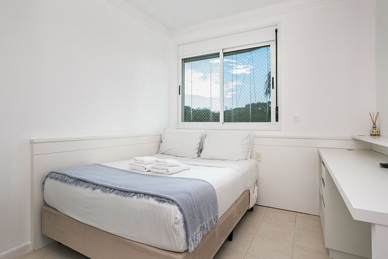 Piscina em Jurerê | WI-FI 500MB#JA43