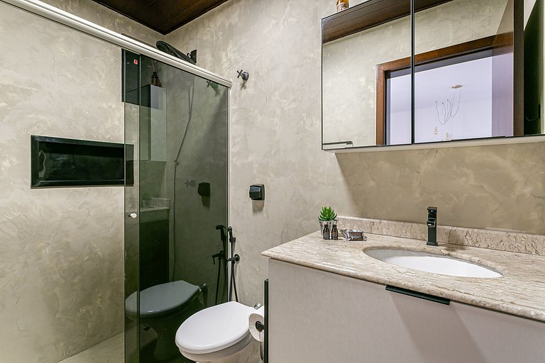 200m da praia de Jurerê | Wi-Fi 1000MB