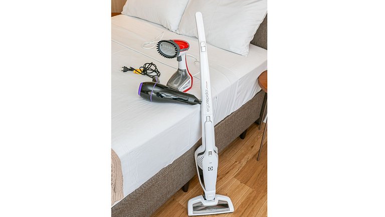 Modern Studio | 600MB | Pool & Gym #SG01