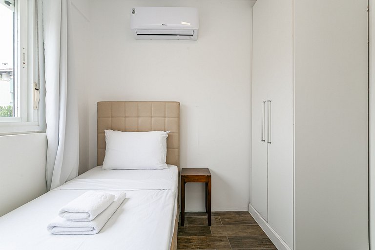 150m from the beach | 600MB WI-FI | 60" Smart TV #CHA15