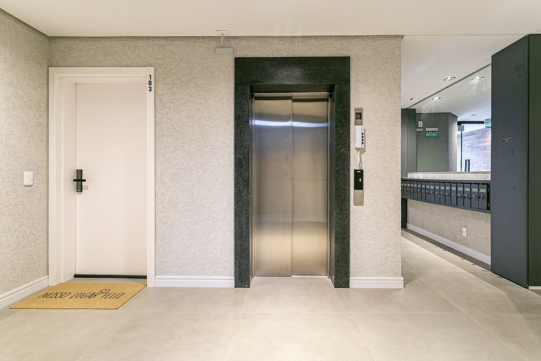 WI-FI 500mb | Smart TV de 40" | AC Split #CHA12