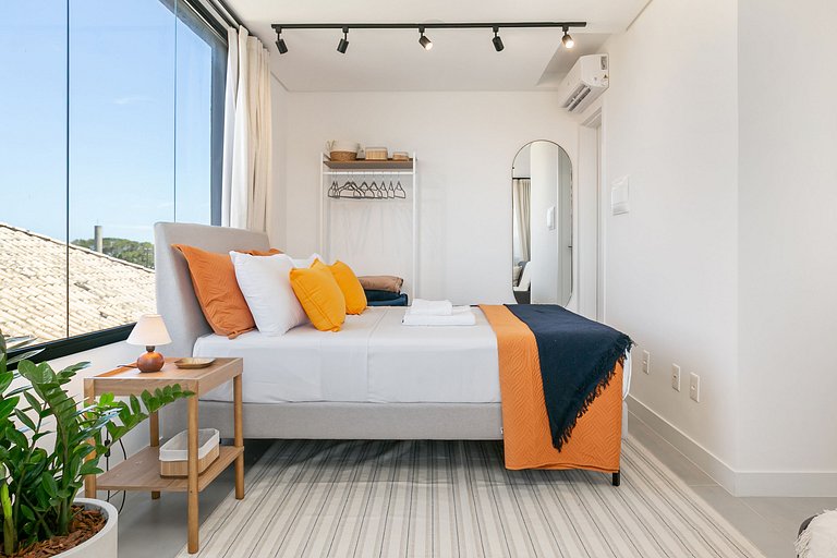 Pool | 50" Smart TV #CAMP17