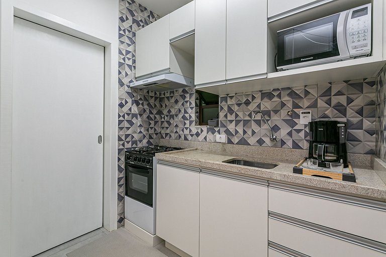 Smart TV | 300m from Lagoa | 600mb Wi-Fi #LA13M