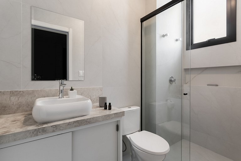 55" Smart TV | WI-FI 600MB | near Beach #CANA24