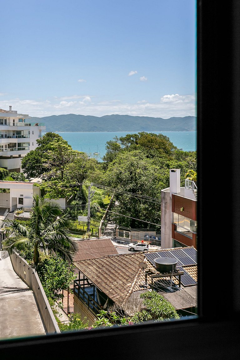 55" Smart TV | WI-FI 600MB | near Beach #CANA24