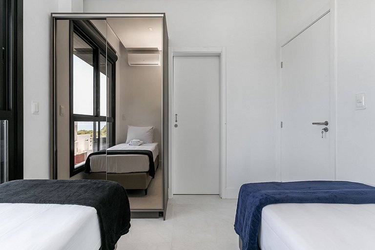 55" Smart TV | WI-FI 600MB | near Beach #CANA24