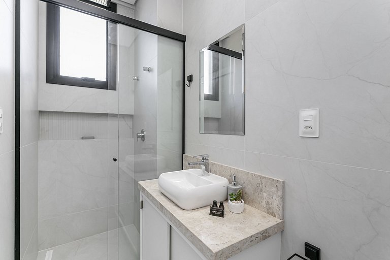 55" Smart TV | WI-FI 600MB | near Beach #CANA24