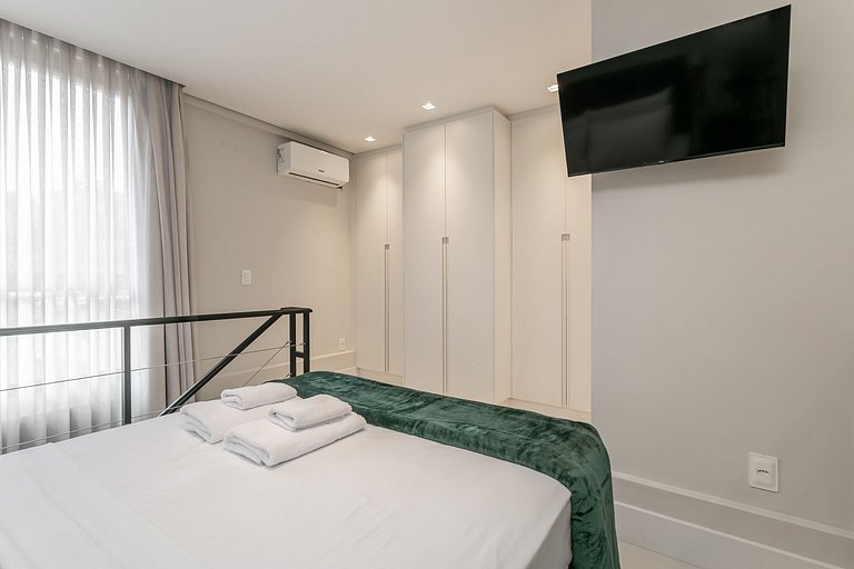 Vista Parcial do Mar | Piscina | WIFI 200mb #SAL09