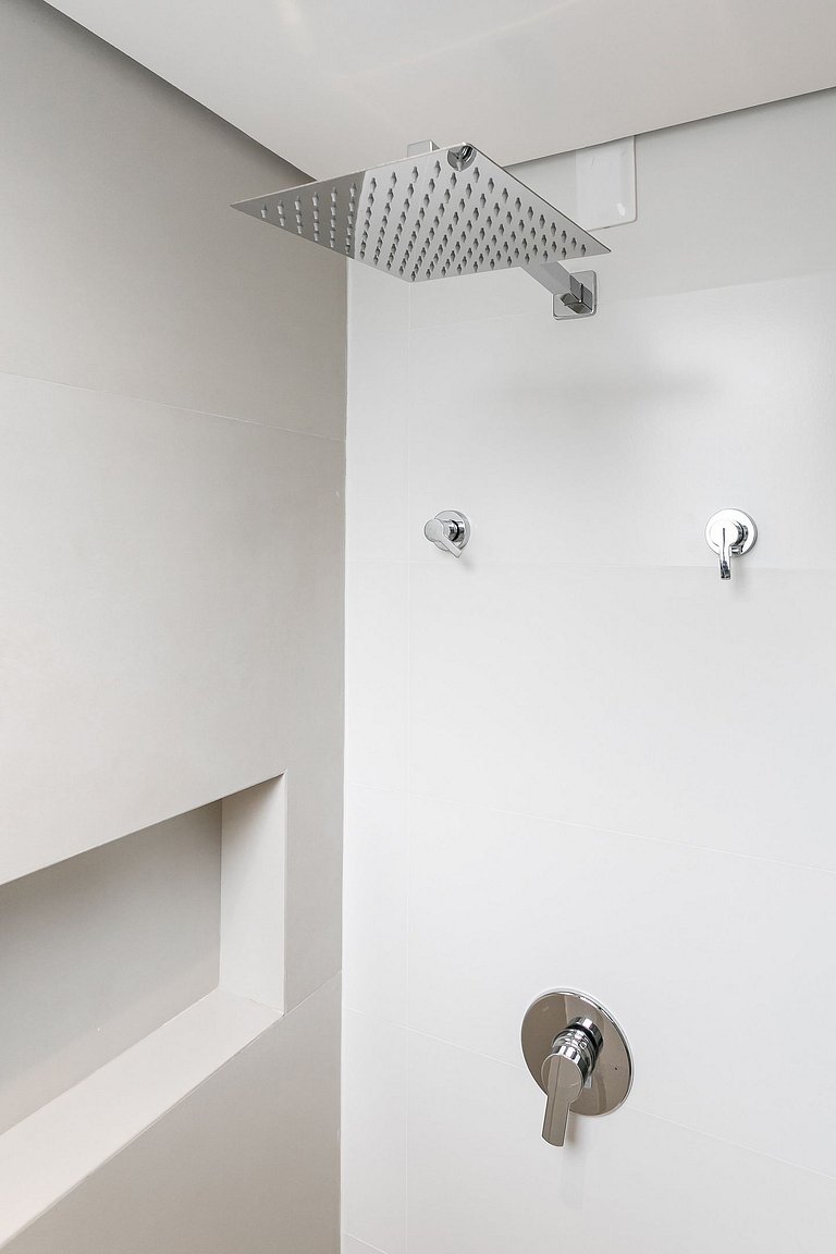 Vista Parcial do Mar | Piscina | WIFI 200mb #SAL09