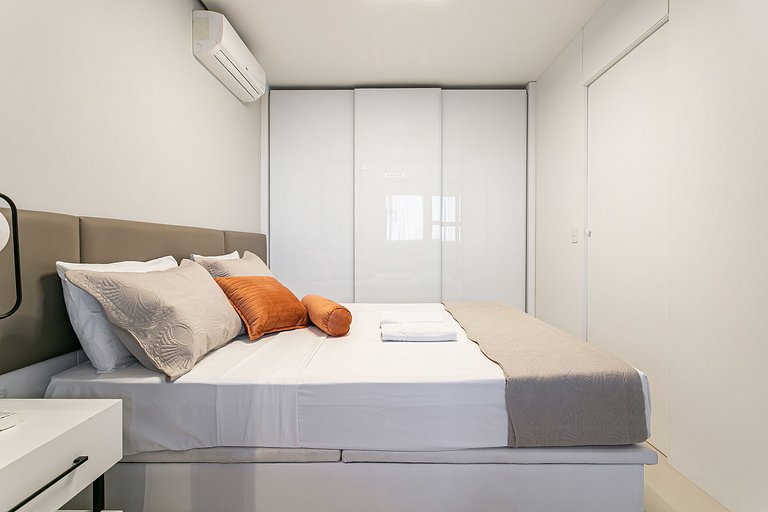 WI-FI 400MB | FoodHall | 450m from Shopping #CA100