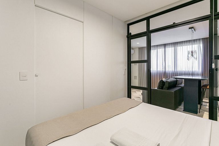 WI-FI 400MB | FoodHall | 450m from Shopping #CA100